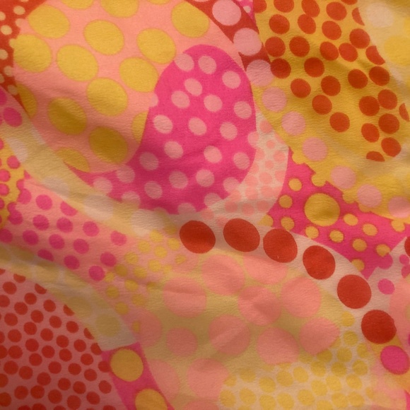 L'Aiglon Psychedelic Party Outfit with Dress and Scarf - Picture 4 of 10